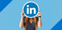 embed LinkedIn feed on WordPress