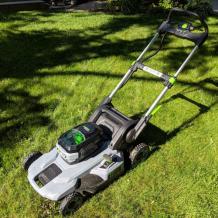 How to cut tall grass with a lawn mower