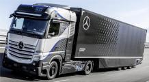 Daimler Trucks is testing its fuel-cell truck