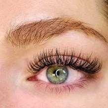 Follow These Pro Tips To Safe Eyelash Extensions - Spring Always - Premium Skin and Hair Care