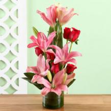   Send Flowers to Chennai | Online Flower Delivery in Chennai - OyeGifts