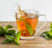 Is Peach Green Tea Good For Stomach?