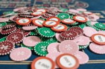 How Can You Excel At Live Dealer Online Poker? | JeetWin Blog