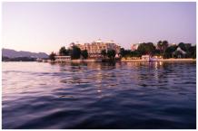 The Best Taxi For Udaipur Sightseeing Tour from Drive India by Yogi Hire...