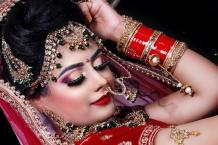 Get the best Wedding Reception Makeup from us!