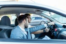 Get driving lessons in Edmonton to navigate through challenging road situations
