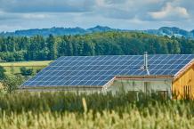 Understanding the Environmental &amp; Economic Impacts of Solar Energy - The Business News