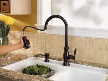 Top Tips For Picking A Kitchen Faucet   