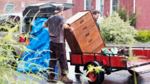 Buzzmoving.com | 5 Ways to Move Furniture to Another State Without Breaking Your Bank