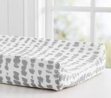 Changing pad cover - to change your baby while traveling