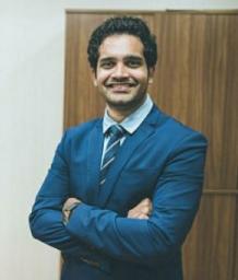 Dr. Saijyot Raut - Best Spine Specialist In Mumbai | Spine Doctor In Mumbai