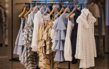 What Are The Benefits You Get From Wholesale Clothing Distributors?