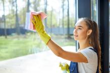 Window Cleaning in Richmond Hill: Pros and Cons in 2023